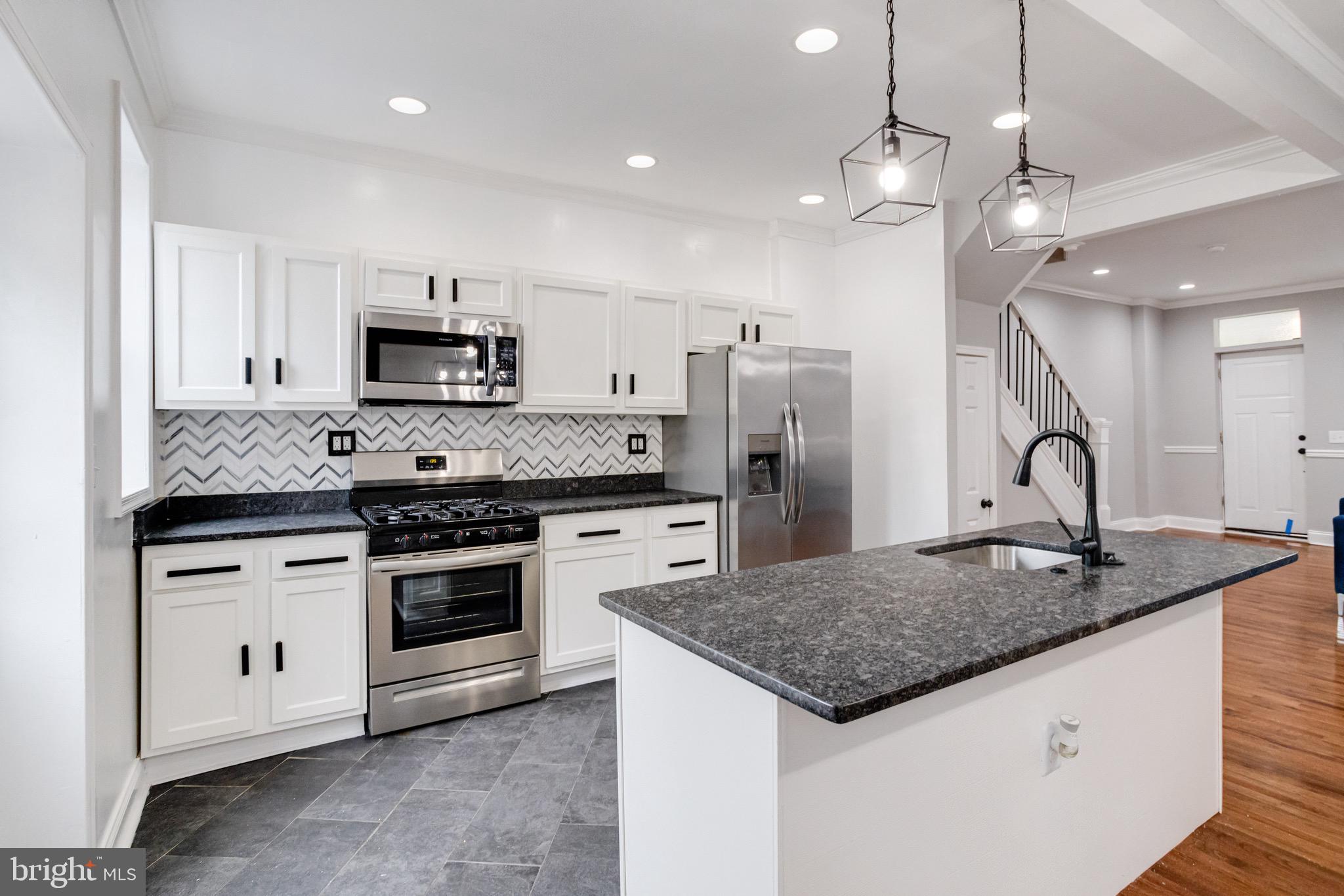 ROSEMONT - Residential