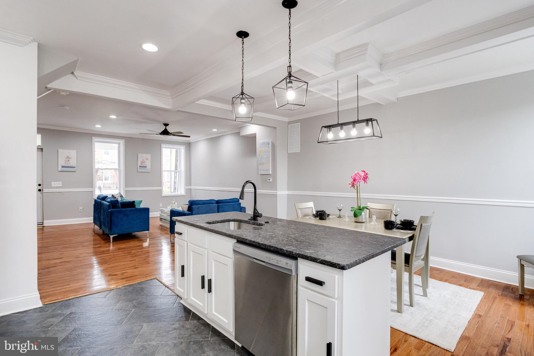 ROSEMONT - Residential