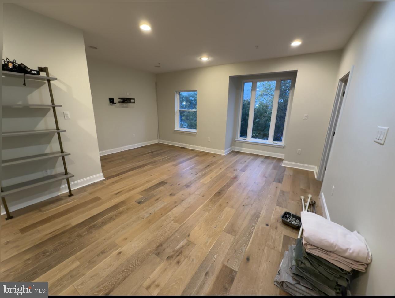 FAIRMOUNT - Residential Lease