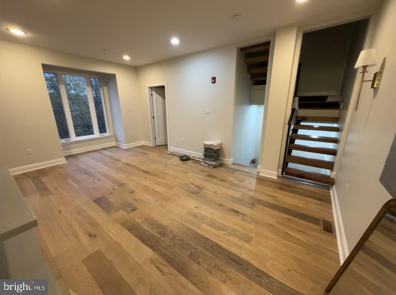 FAIRMOUNT - Residential Lease