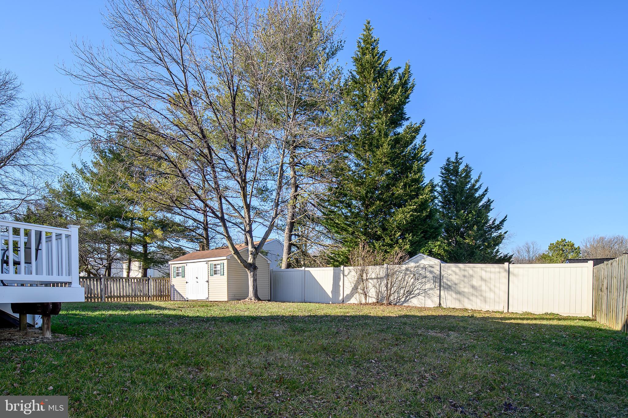 MAYFIELD WOODS - Residential