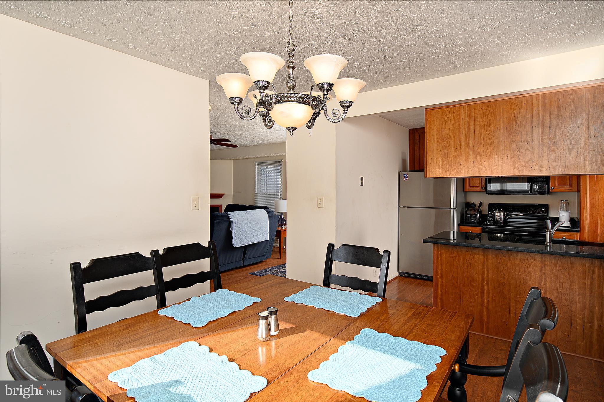 MAYFIELD WOODS - Residential