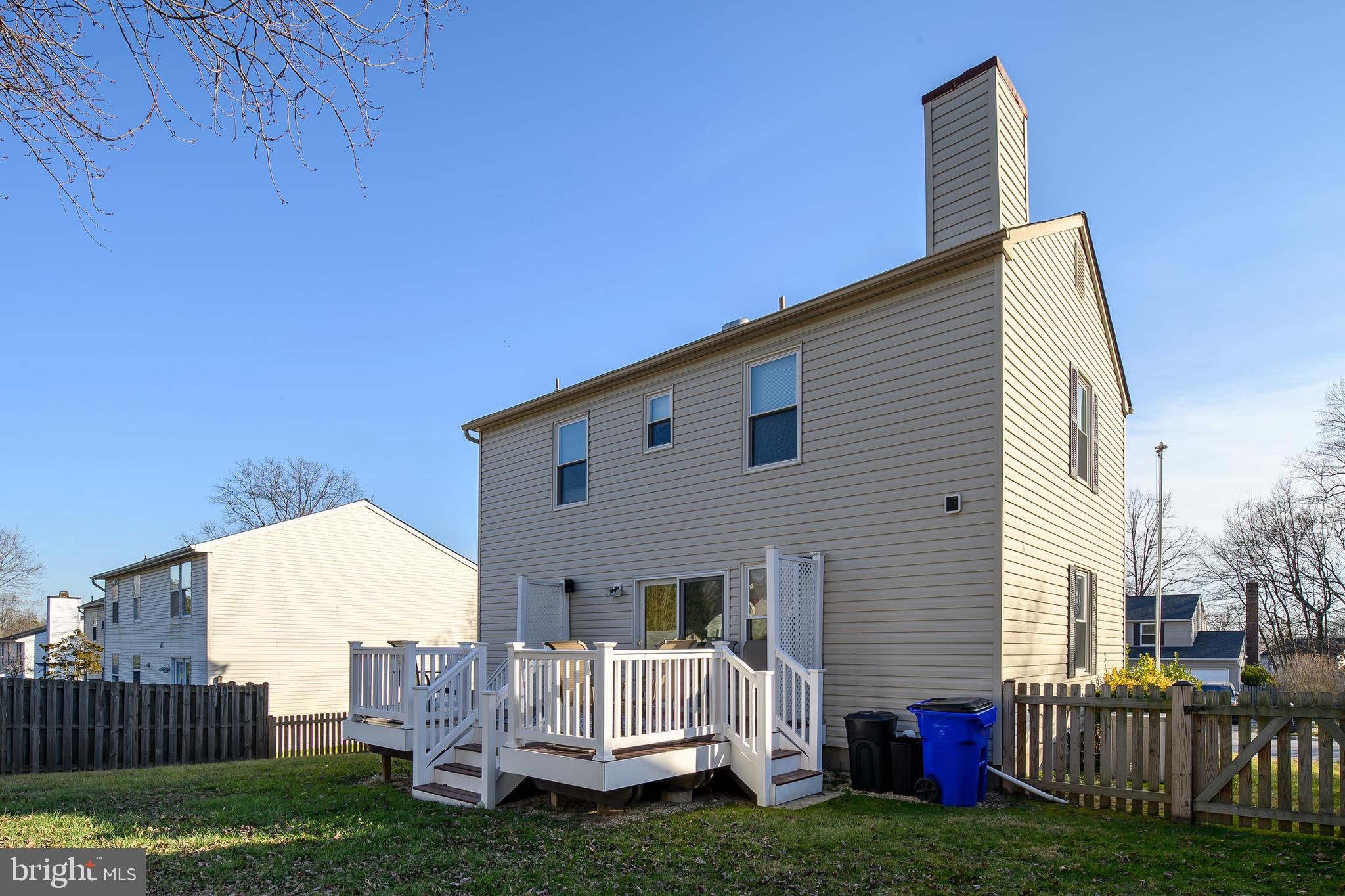 MAYFIELD WOODS - Residential