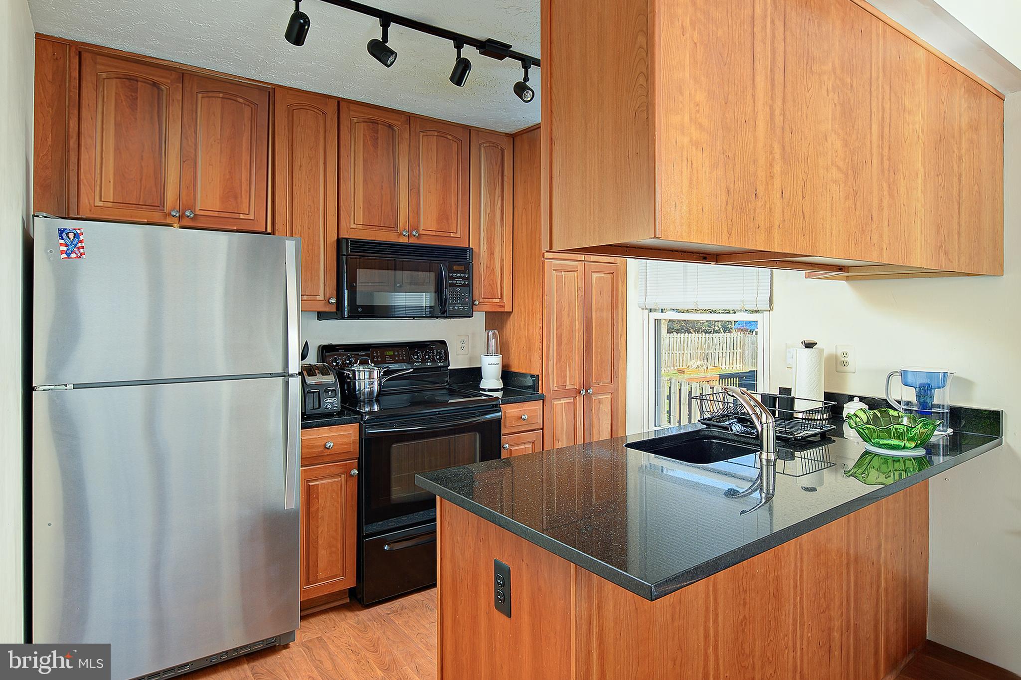 MAYFIELD WOODS - Residential