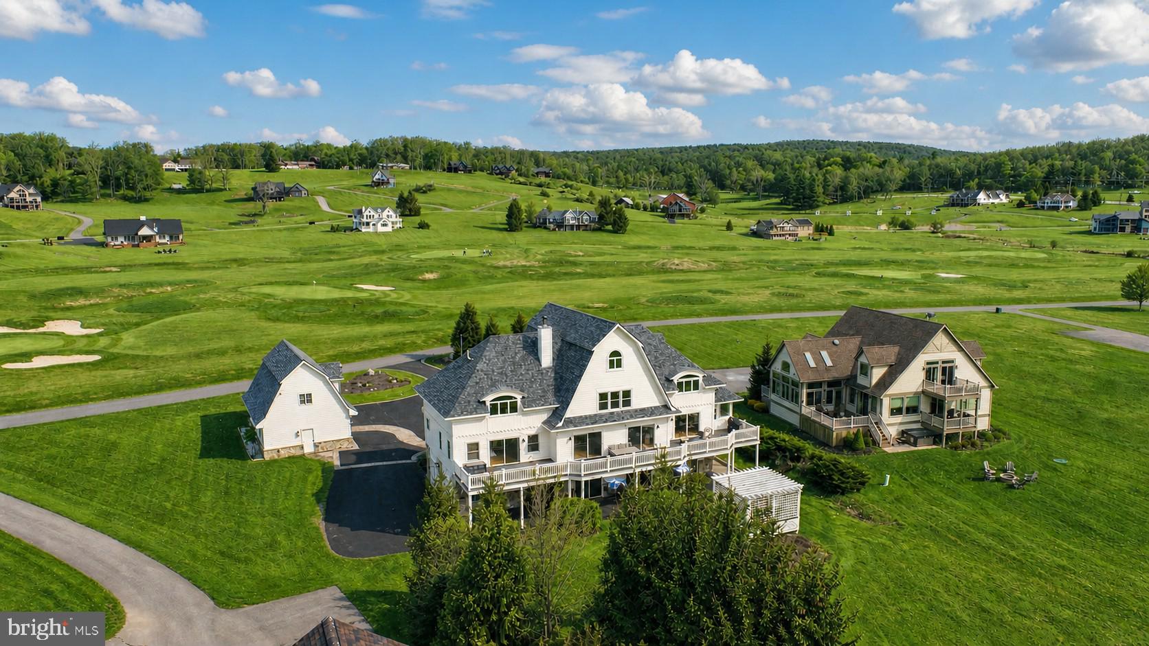 WATERFRONT GREENS - Residential