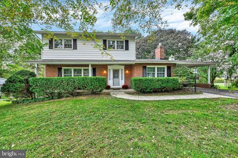 6905 SPRING HILL DRIVE SYKESVILLE MD 21784