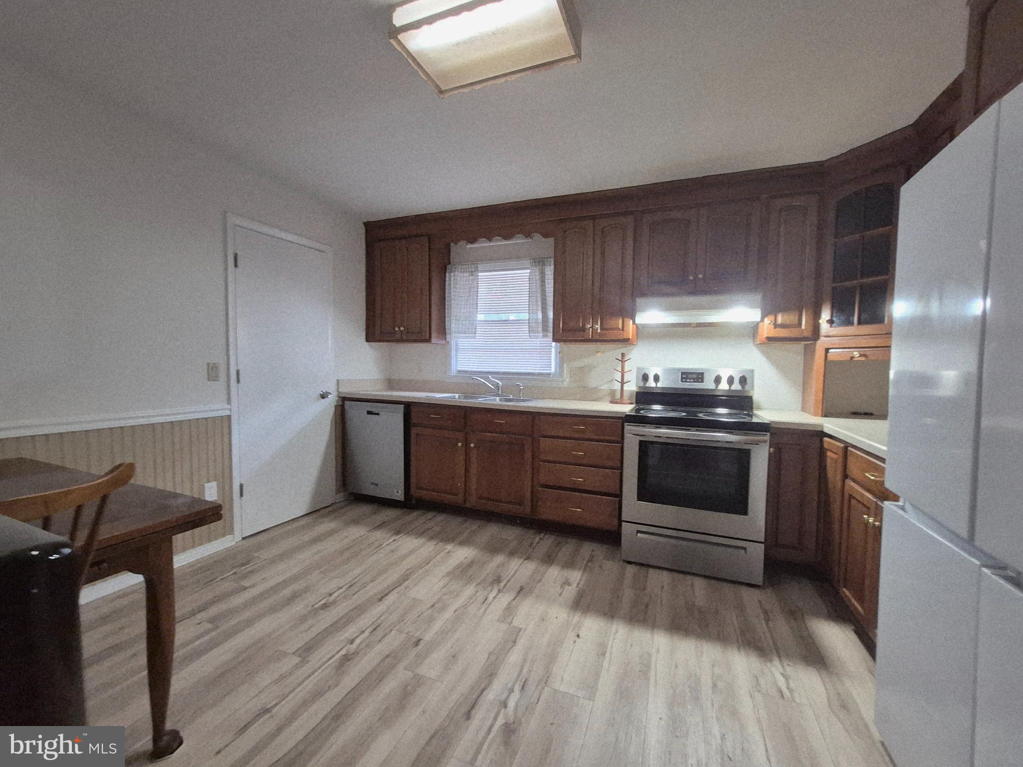 SHERWOOD MANOR - Residential