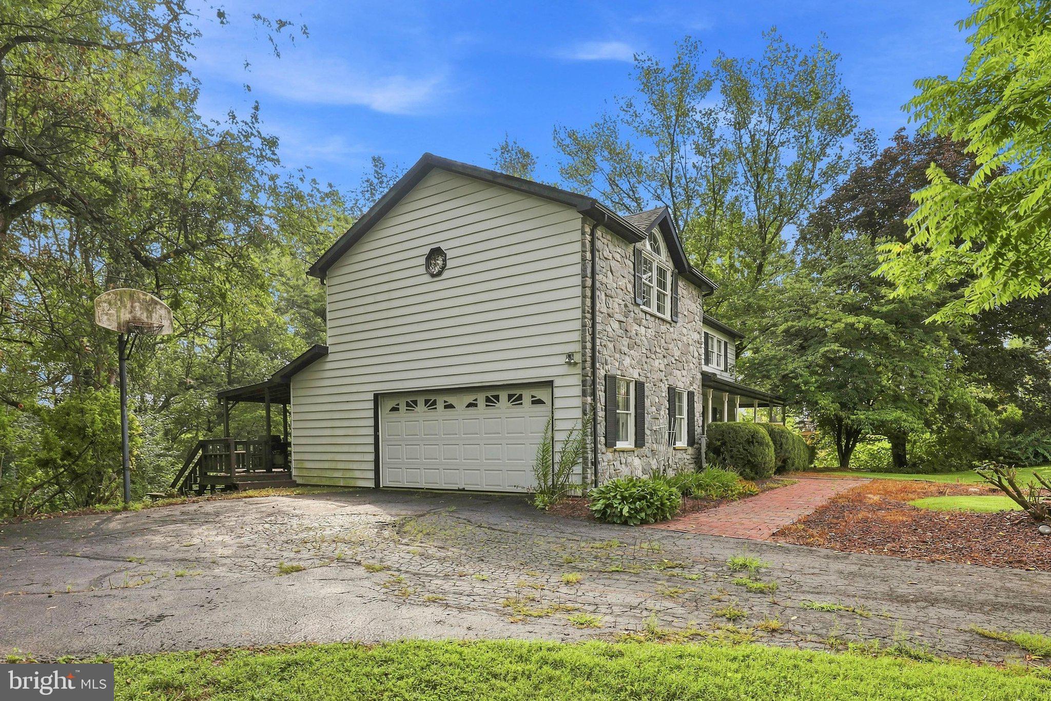 158 LONG LANE