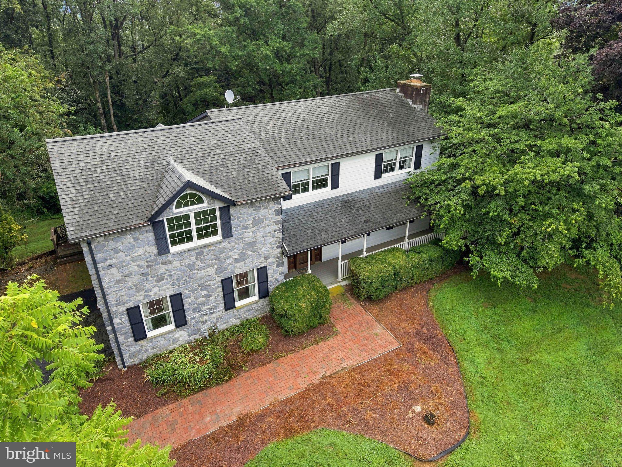 158 LONG LANE