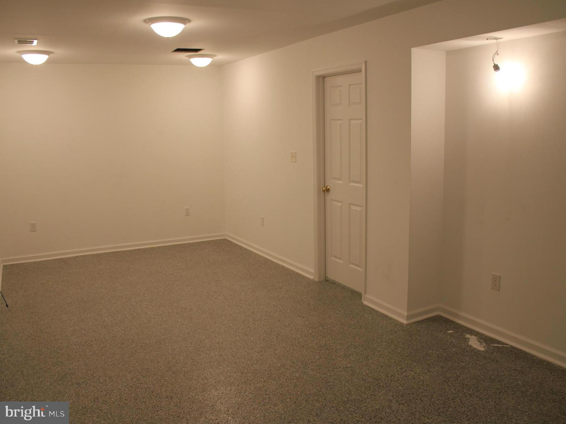 HOMEPLACE ON PELHAMS REACH - Residential