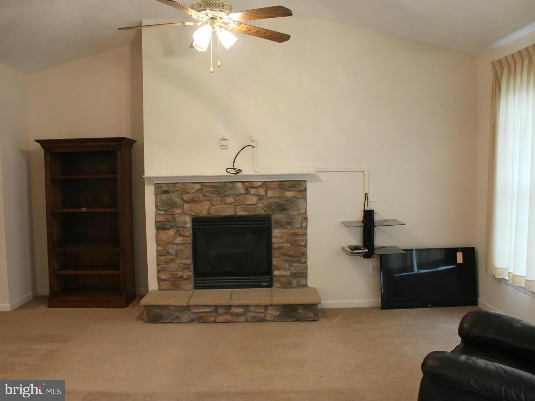 HOMEPLACE ON PELHAMS REACH - Residential