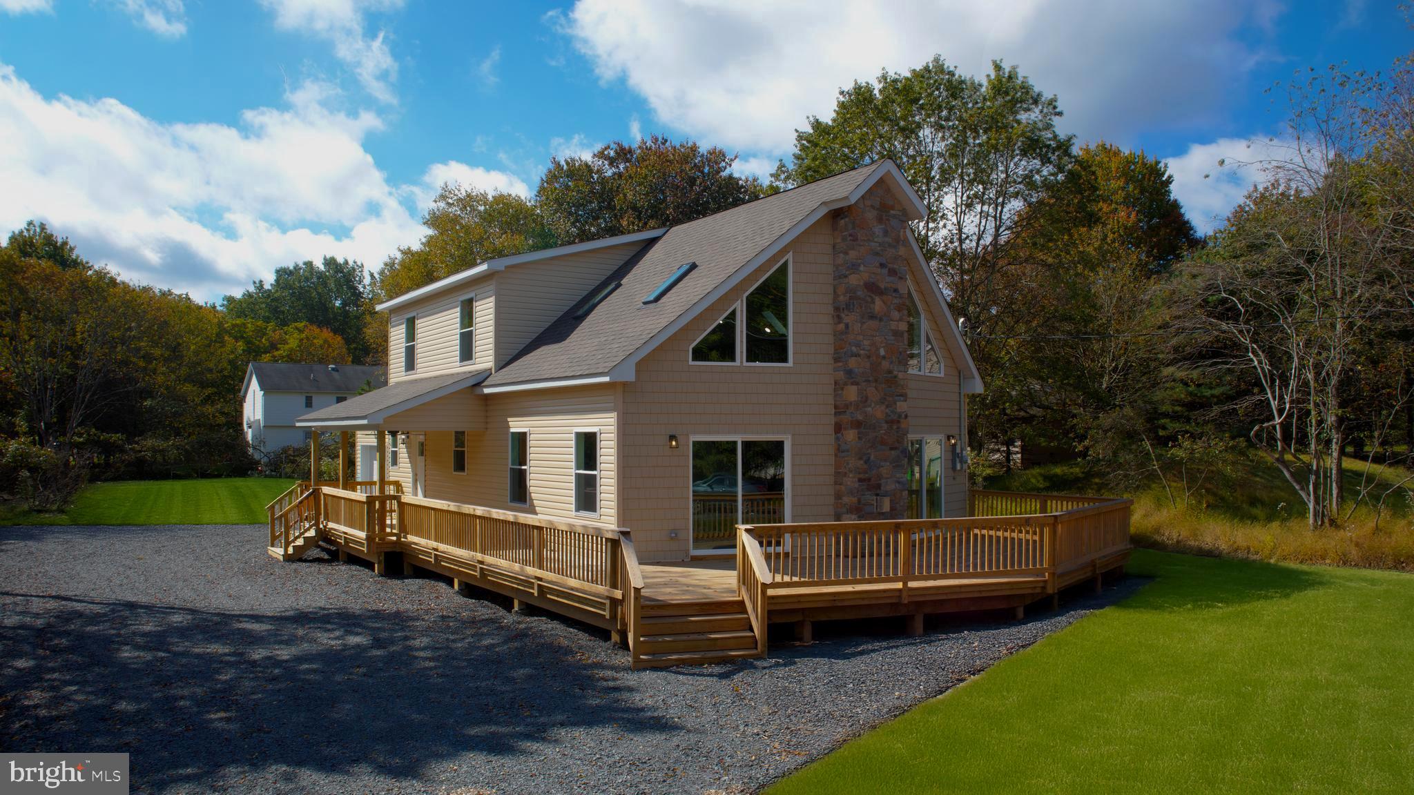 TOWAMENSING TRAIL - Residential