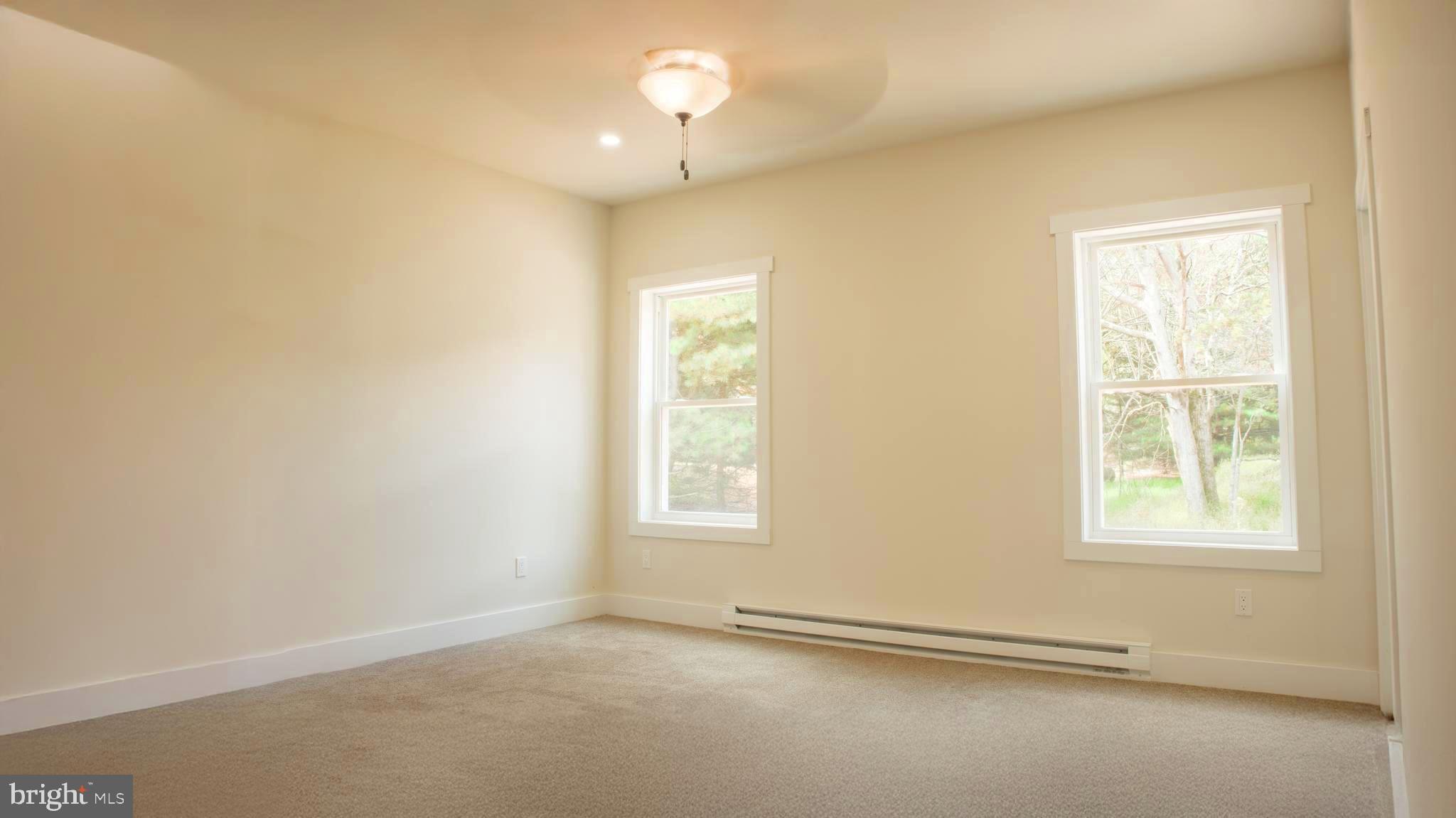 TOWAMENSING TRAIL - Residential