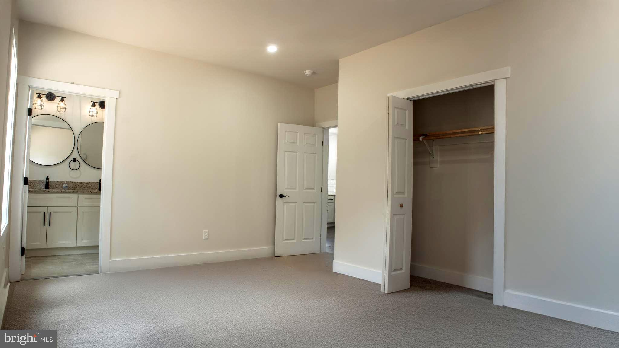 TOWAMENSING TRAIL - Residential