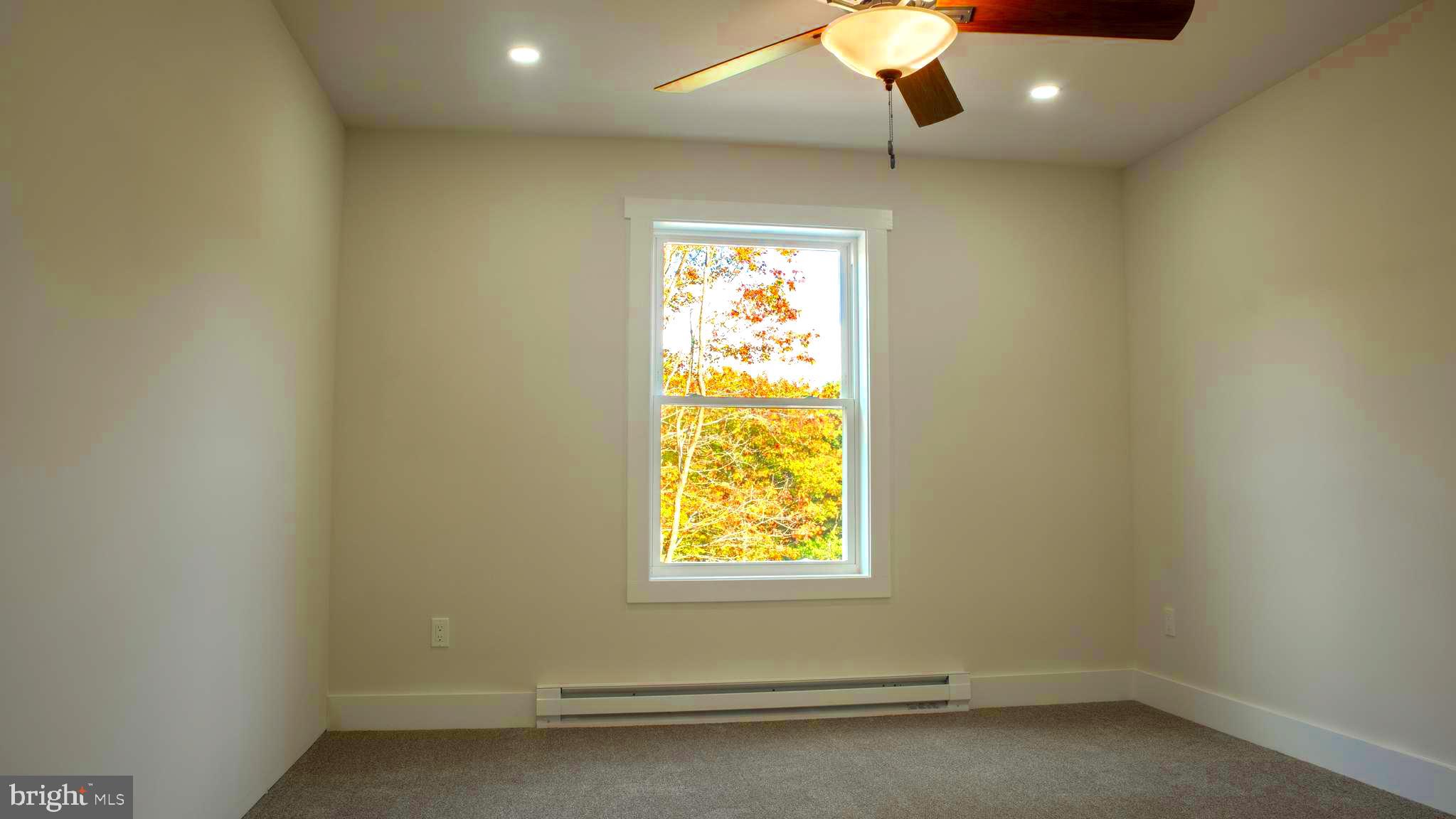 TOWAMENSING TRAIL - Residential