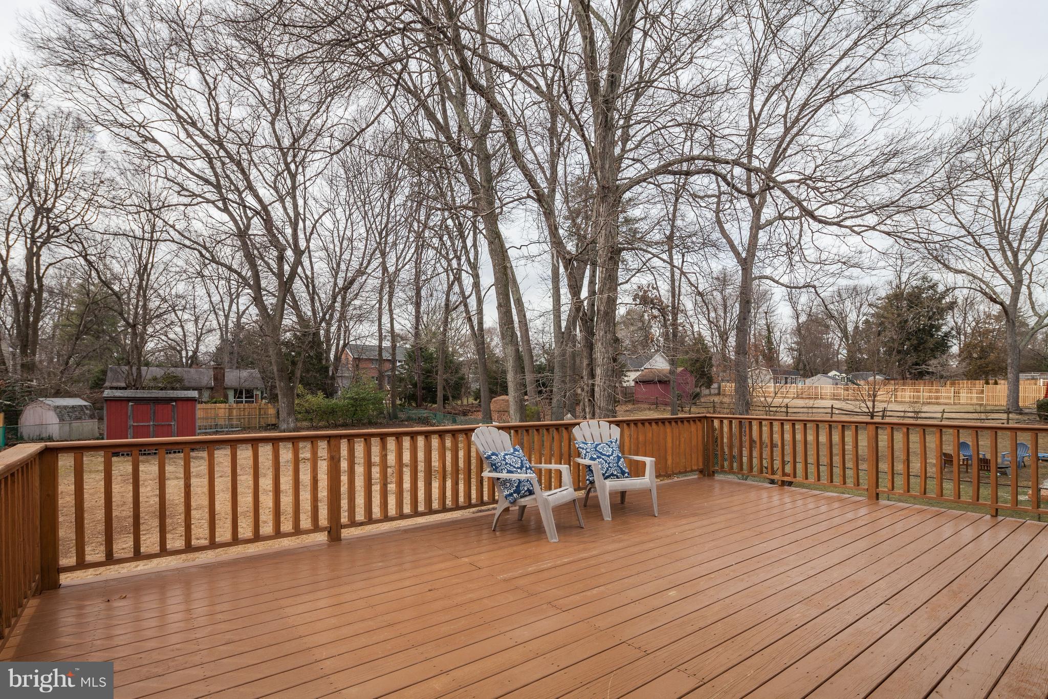 ROBINSON KNOLLS - Residential