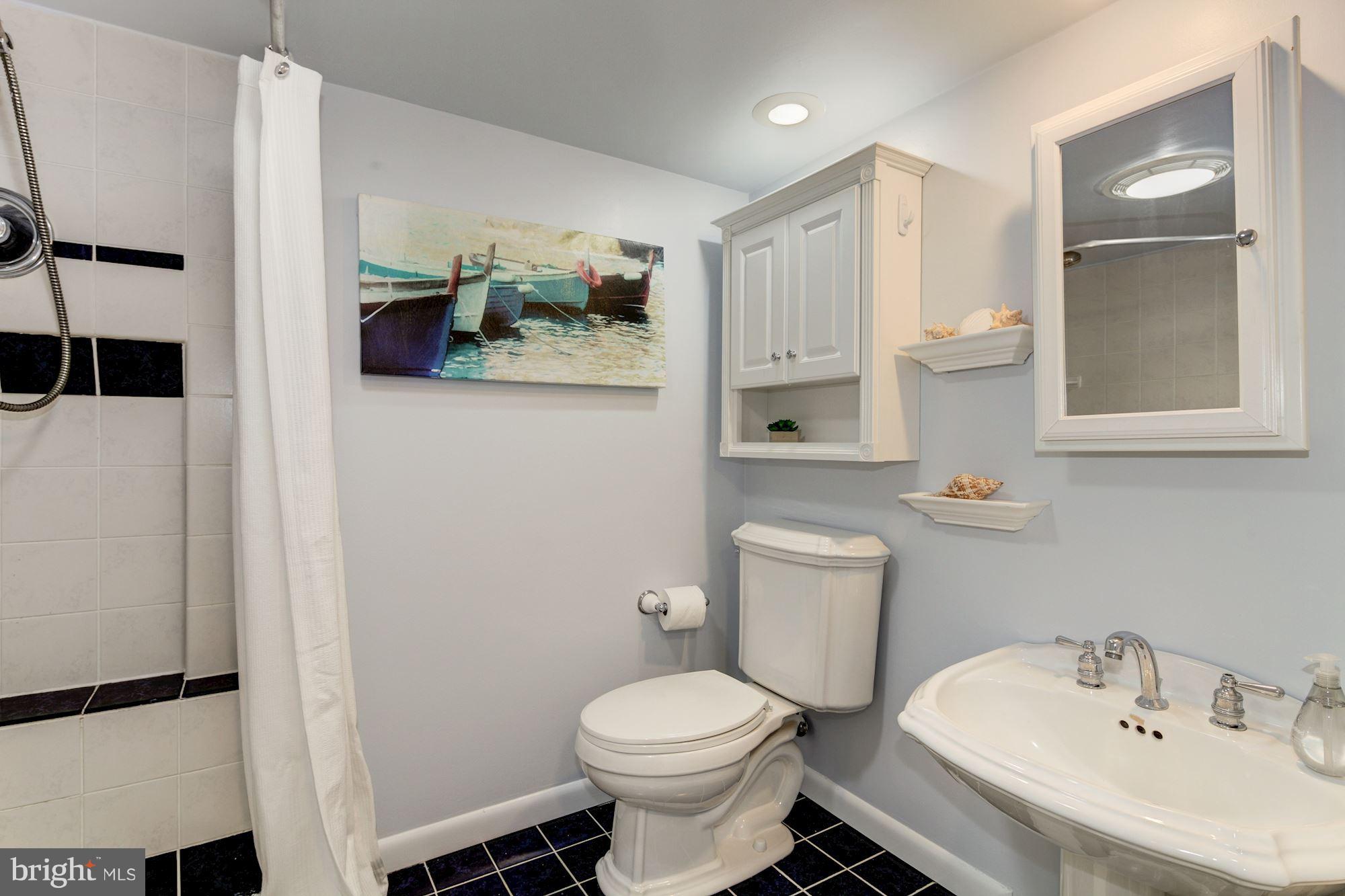 ROBINSON KNOLLS - Residential