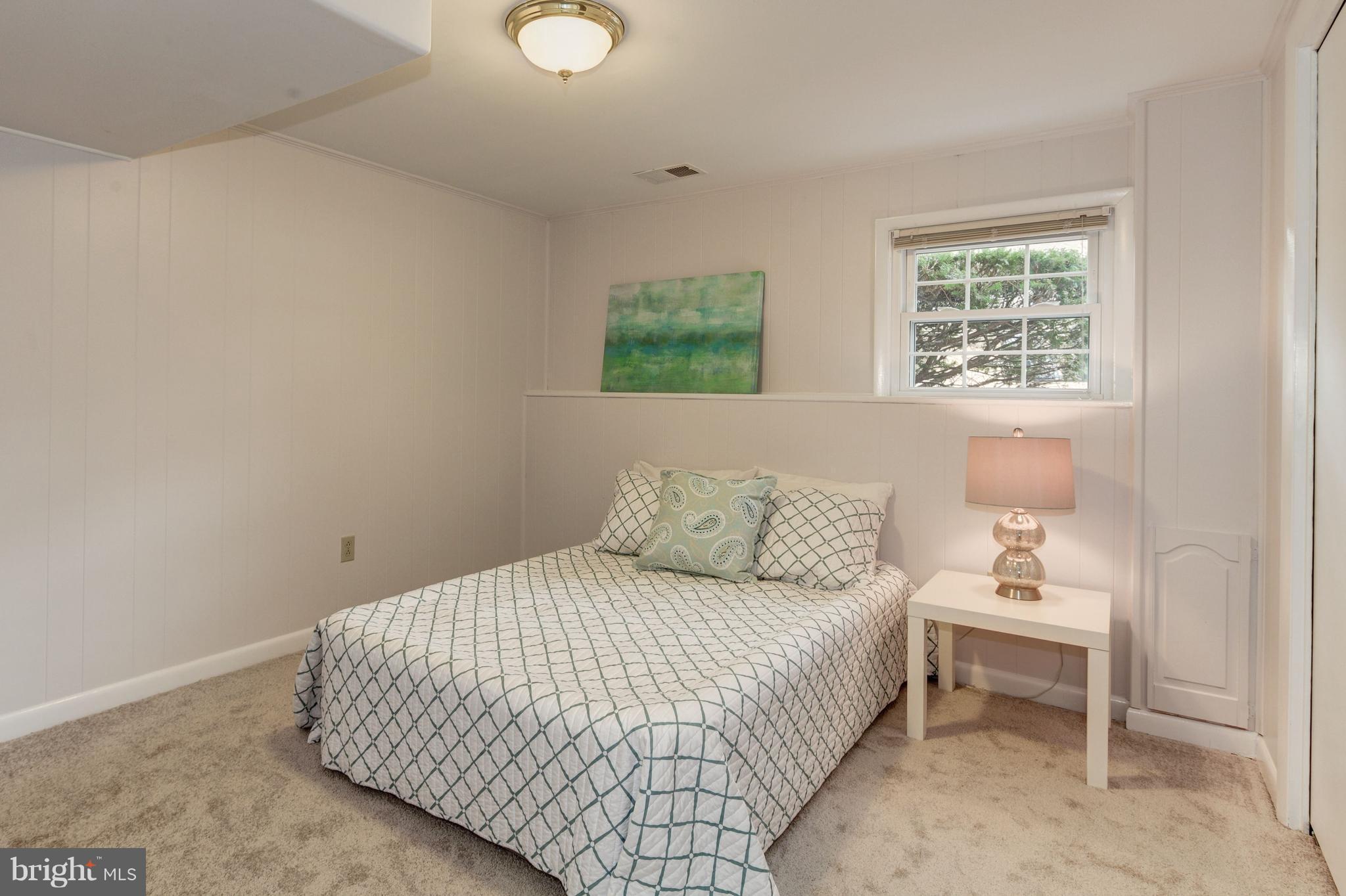 ROBINSON KNOLLS - Residential