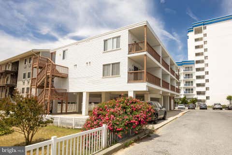 Condo For Sale - 11 91st Street #202<br/> OCEAN CITY, MD 21842