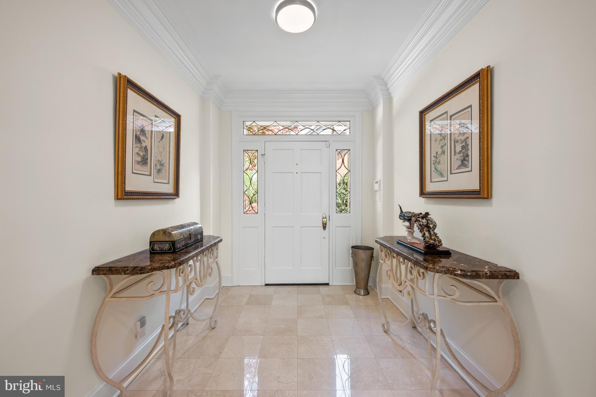 AVENEL - Residential Lease