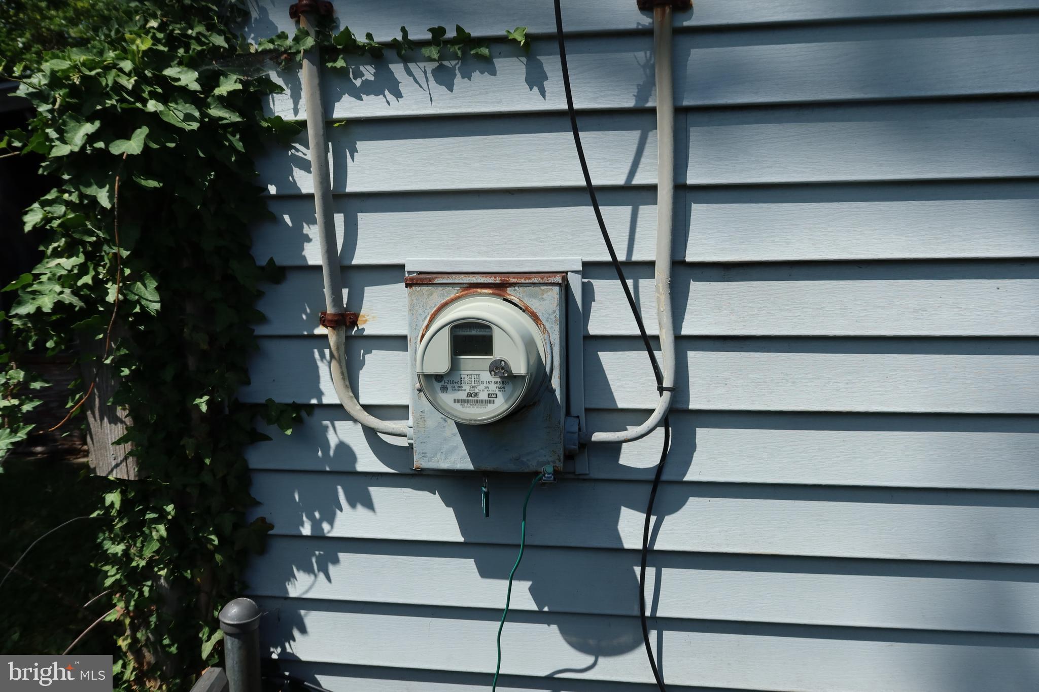 ROSEDALE MANOR - Residential