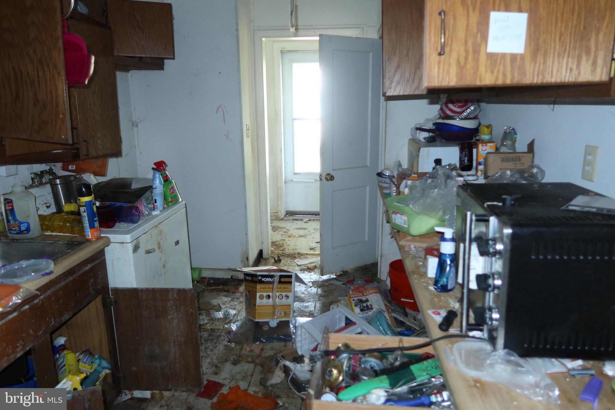 ROSEDALE MANOR - Residential