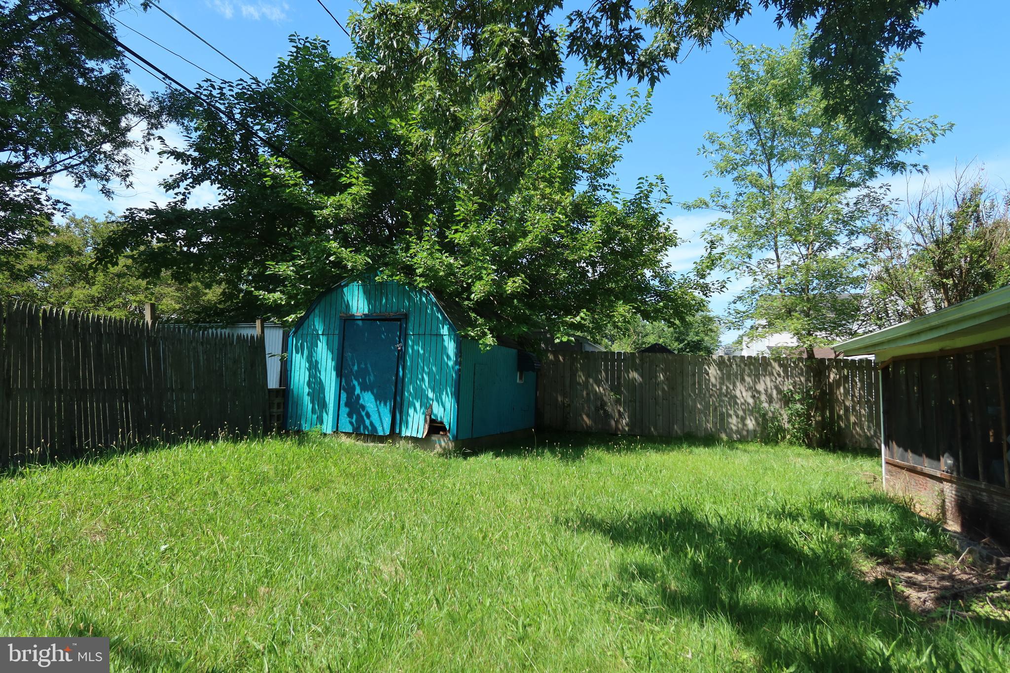 ROSEDALE MANOR - Residential