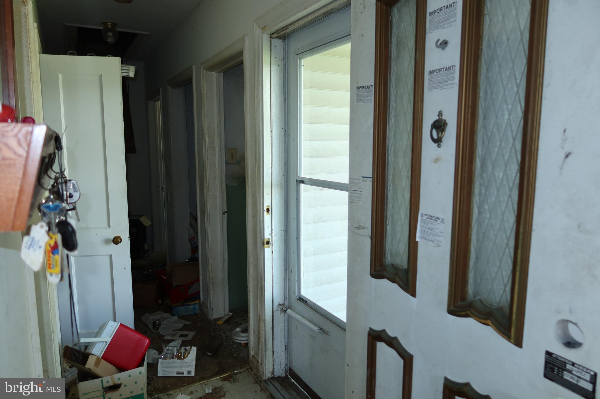 ROSEDALE MANOR - Residential