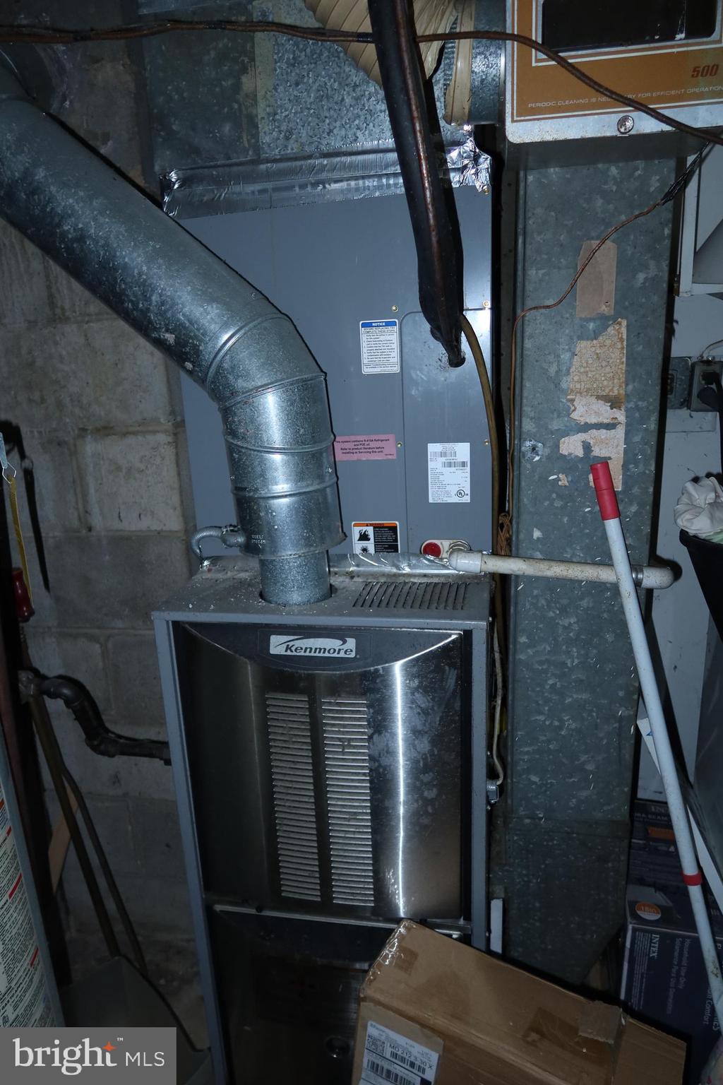 ROSEDALE MANOR - Residential