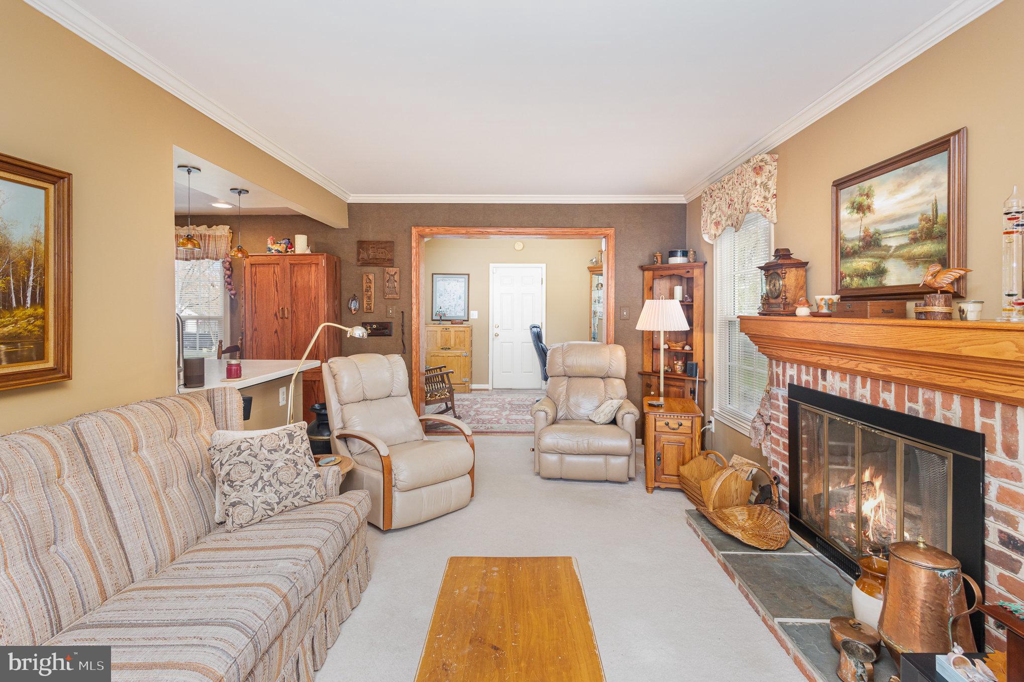 LAKE RIDGE/PROMONTRY OAK - Residential