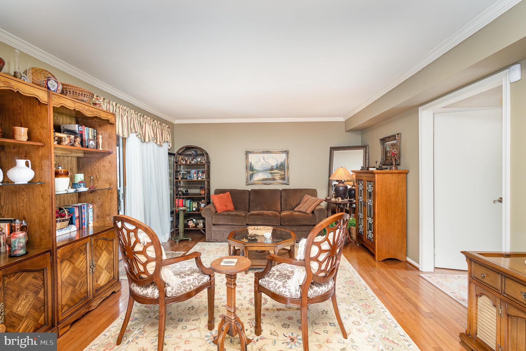 LAKE RIDGE/PROMONTRY OAK - Residential