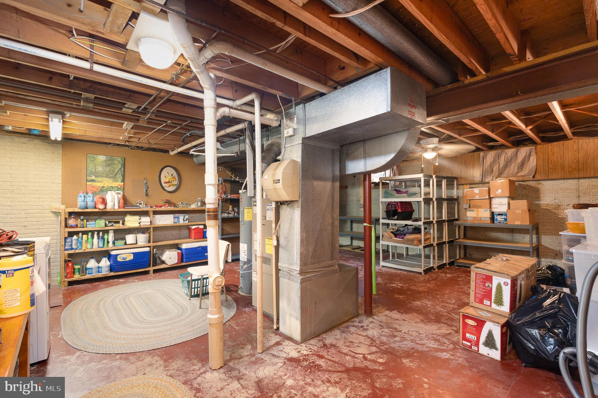 LAKE RIDGE/PROMONTRY OAK - Residential