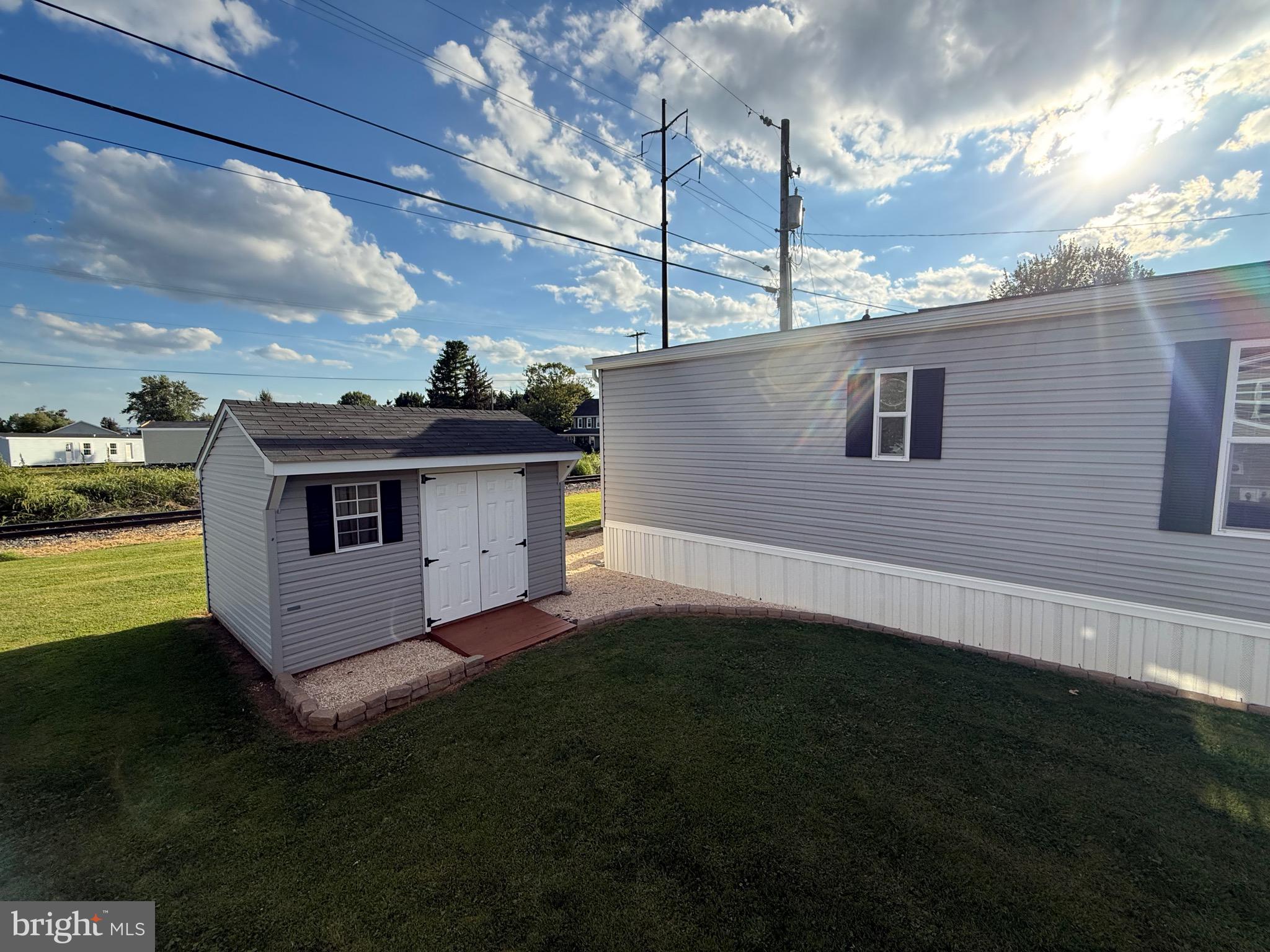 GROFFDALE MHP - Residential