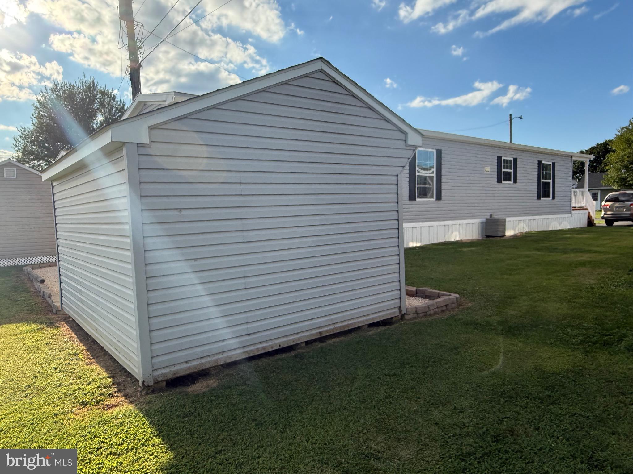 GROFFDALE MHP - Residential