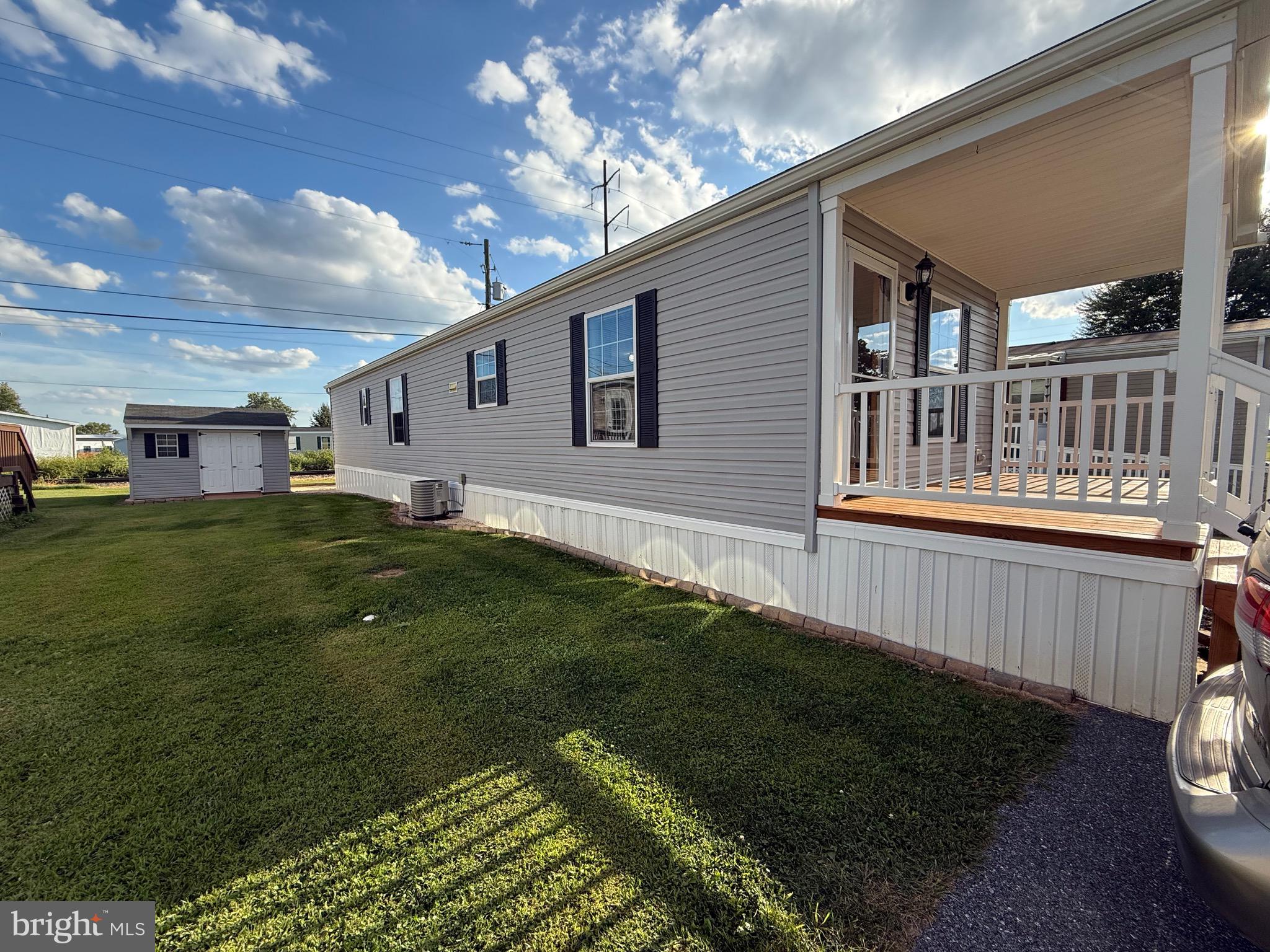 GROFFDALE MHP - Residential