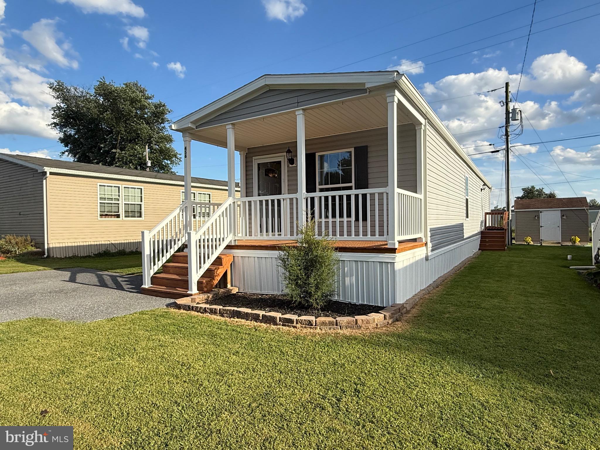 GROFFDALE MHP - Residential