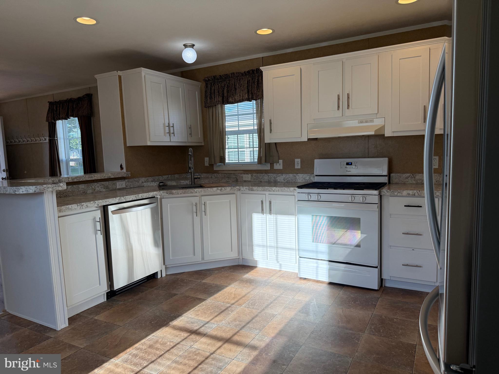 GROFFDALE MHP - Residential
