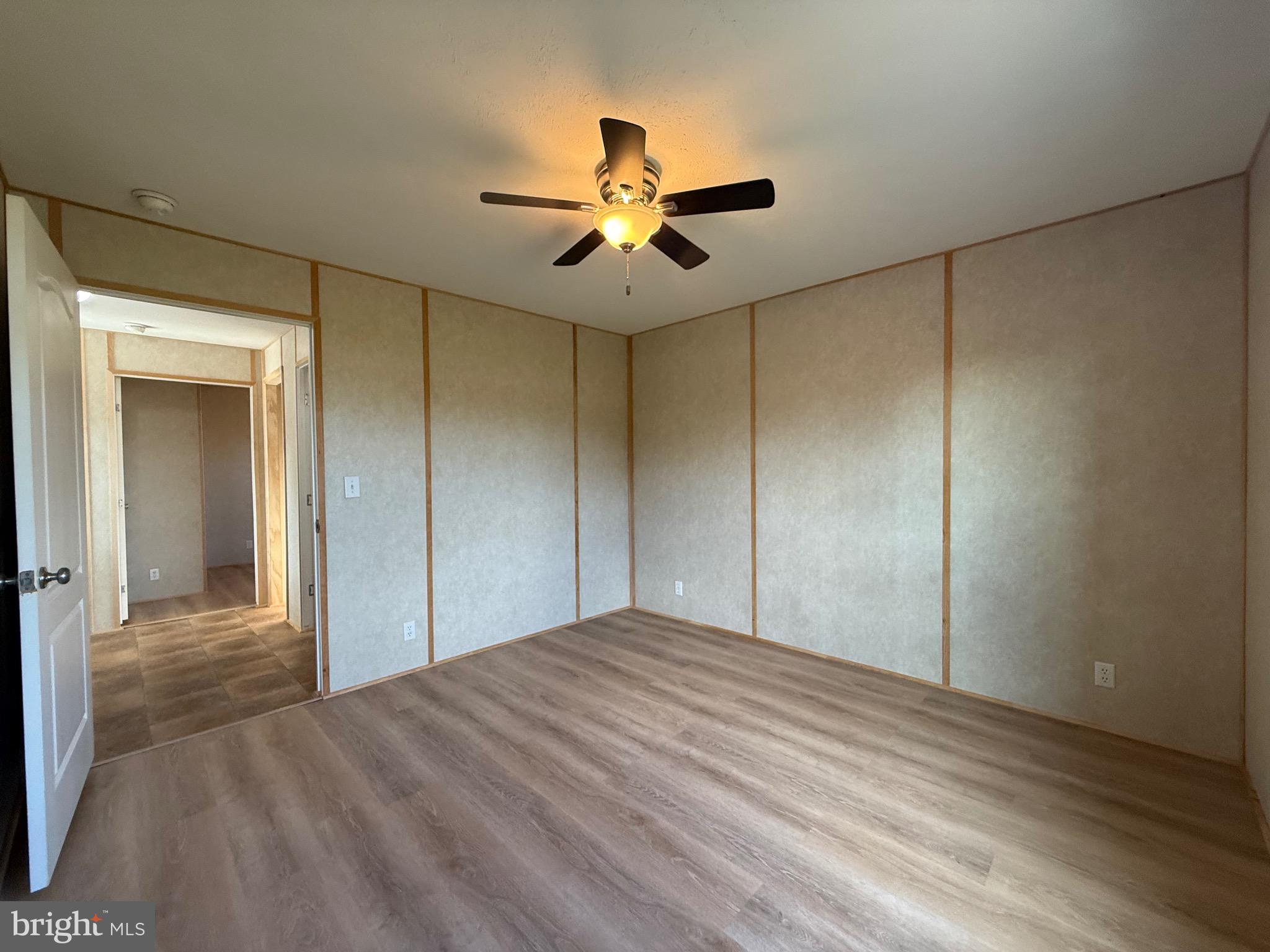 GROFFDALE MHP - Residential