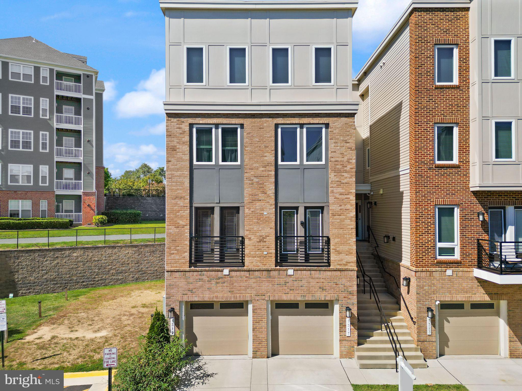 1317 RAIL STOP DRIVE