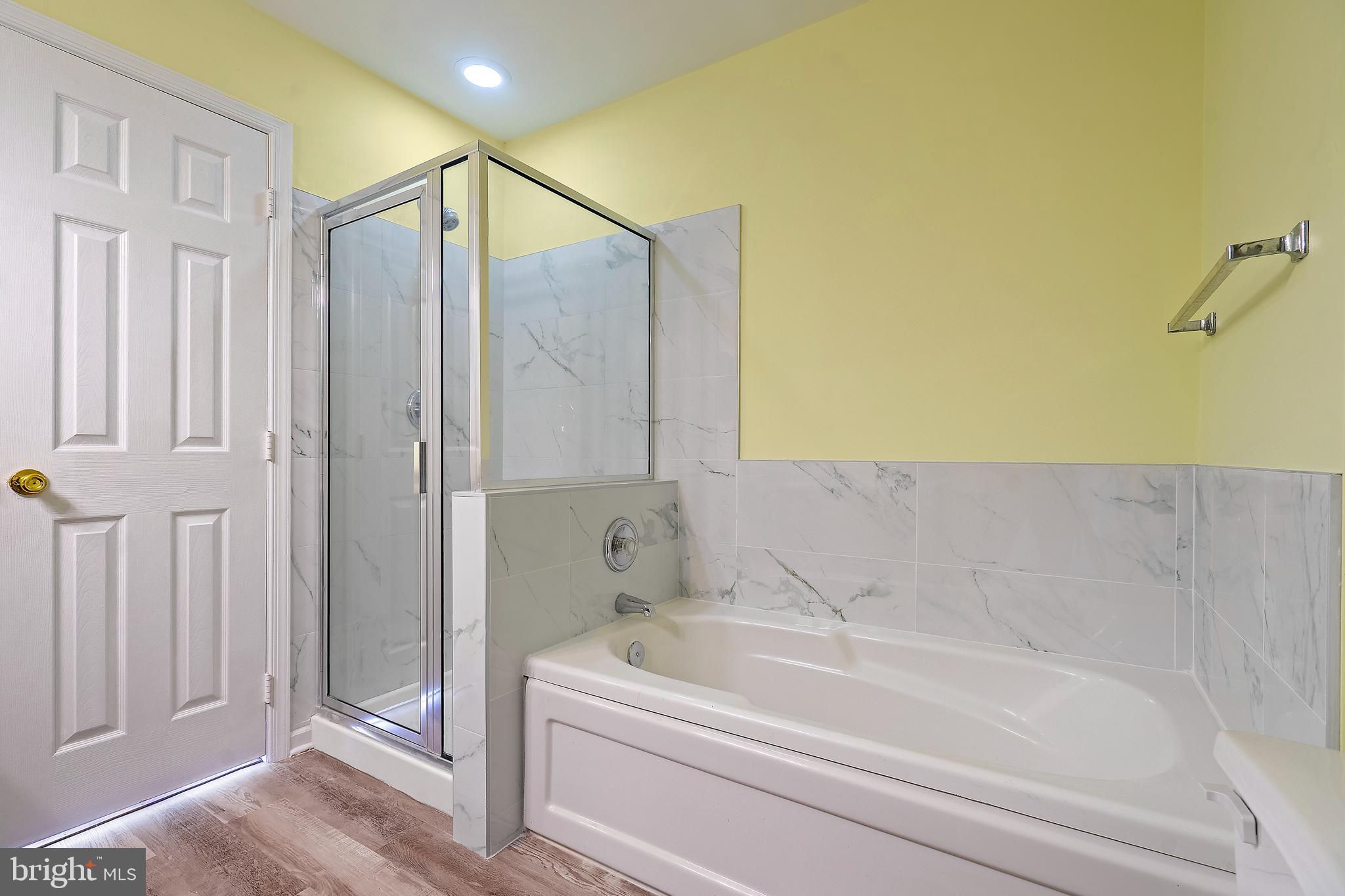 MONTCLAIR MEWS - Residential