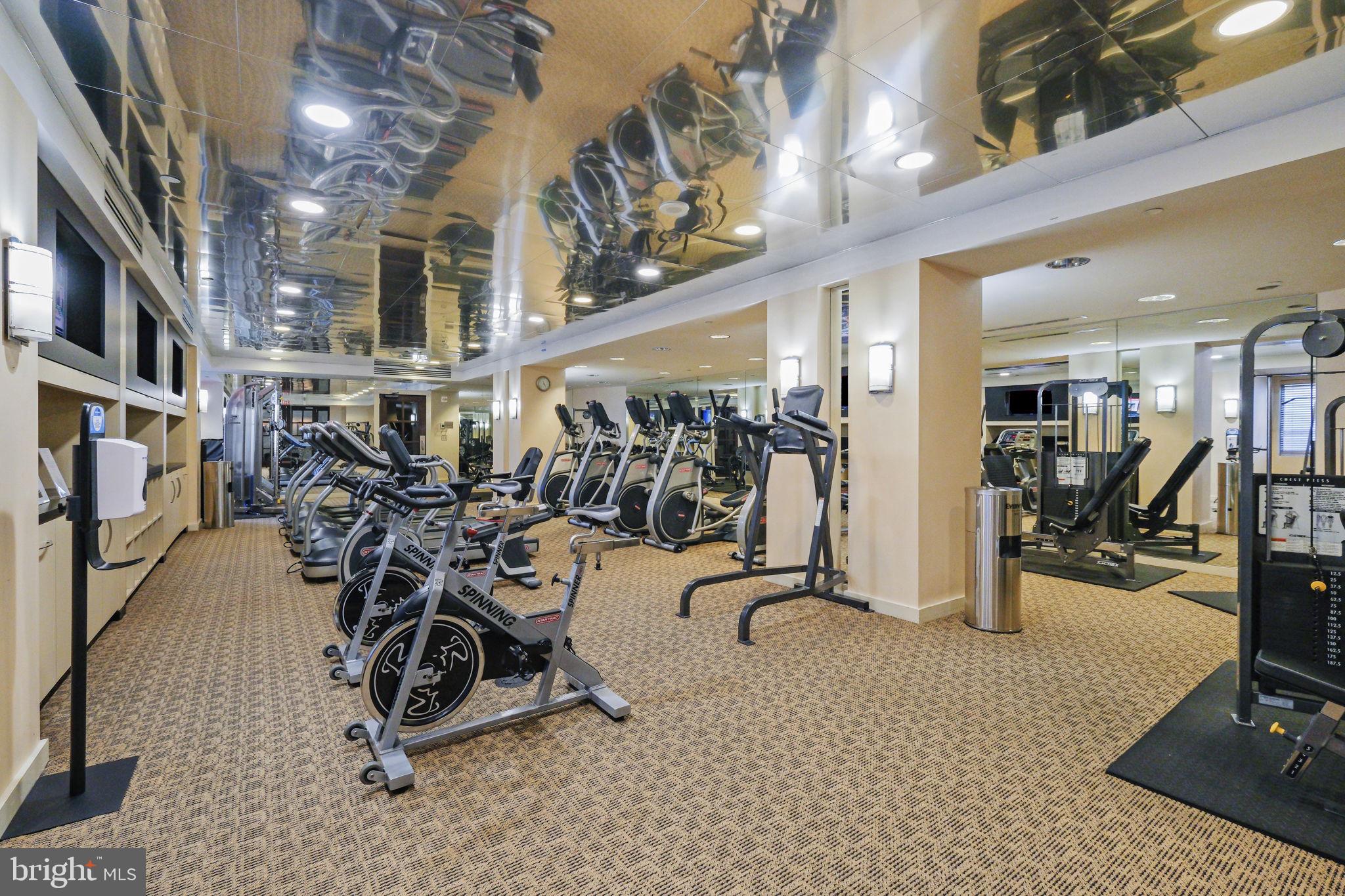 GALLERY AT WHITE FLINT - Residential