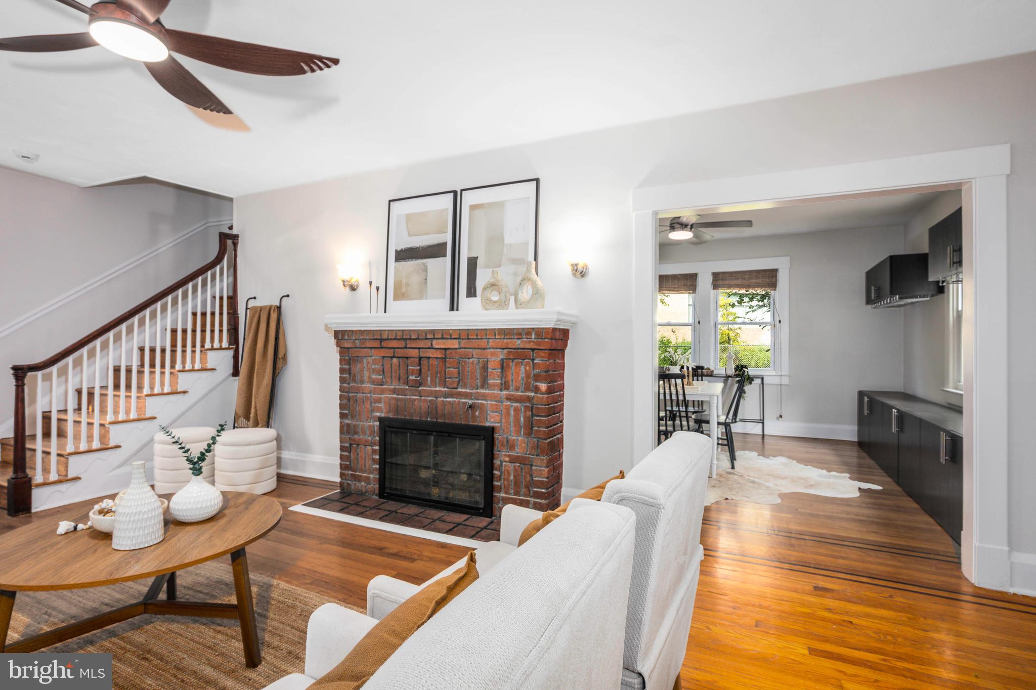 BELVEDERE SQUARE - Residential Lease