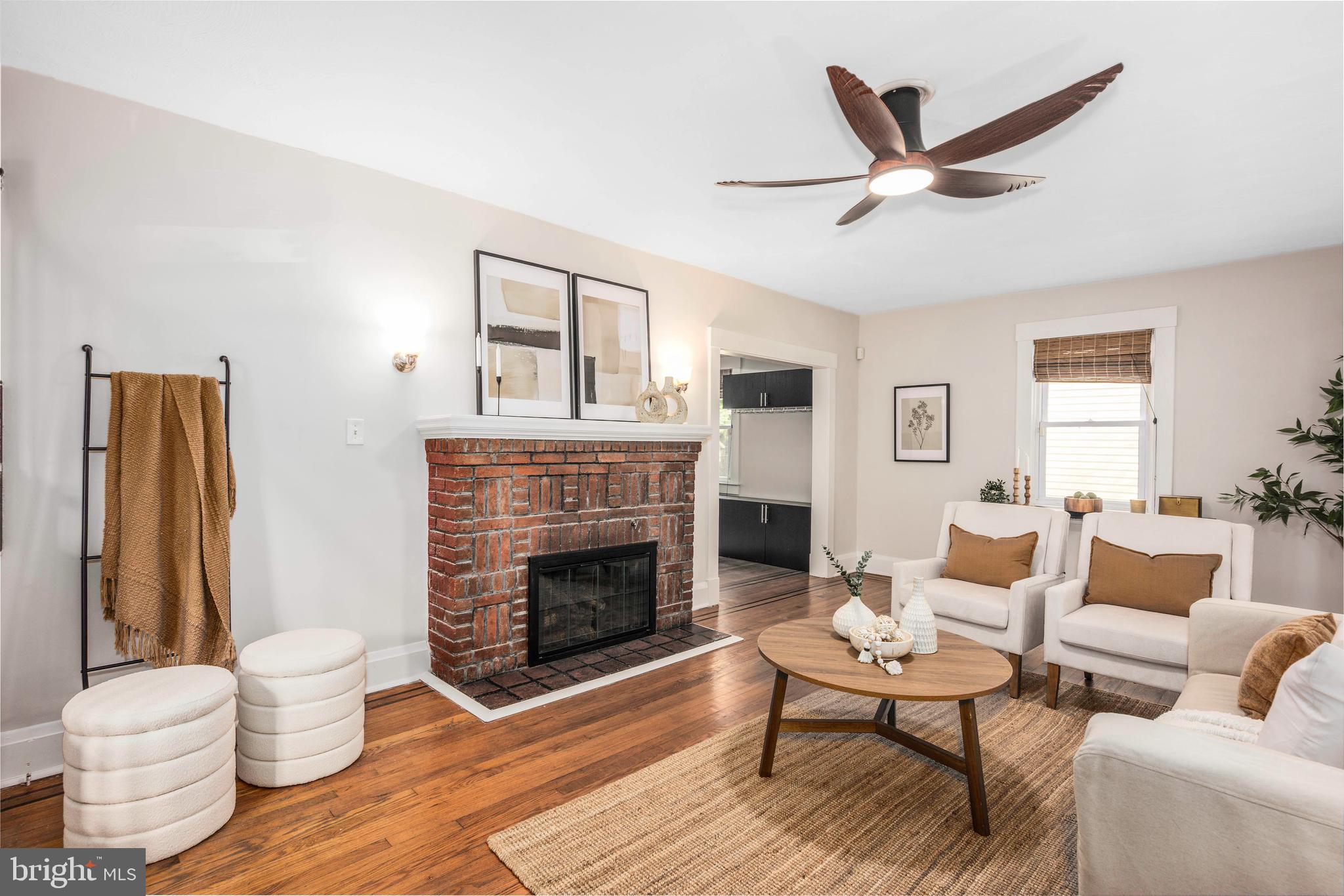 BELVEDERE SQUARE - Residential Lease