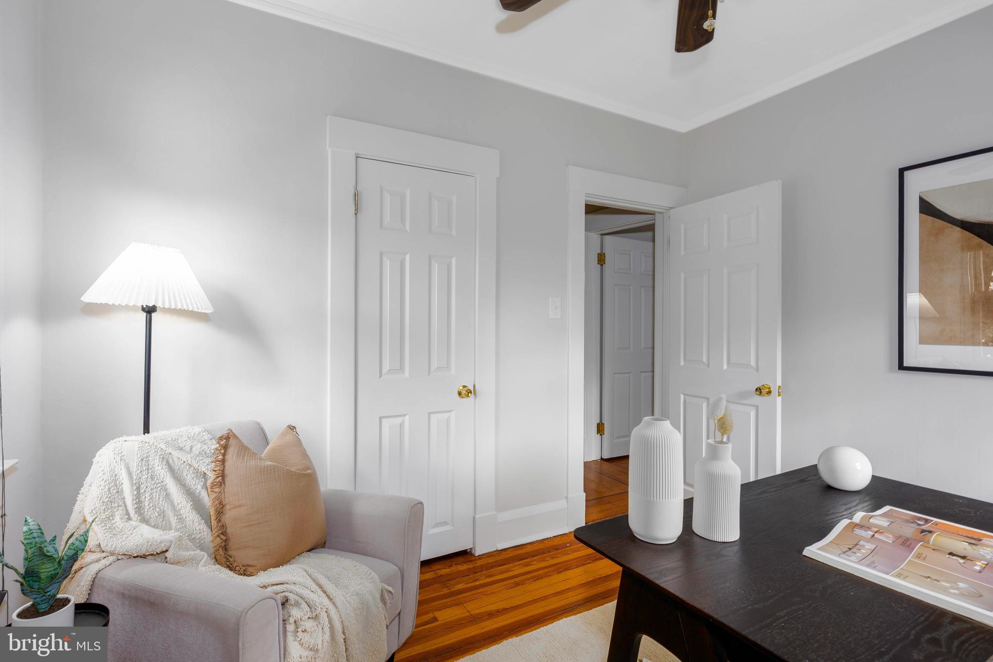 BELVEDERE SQUARE - Residential Lease