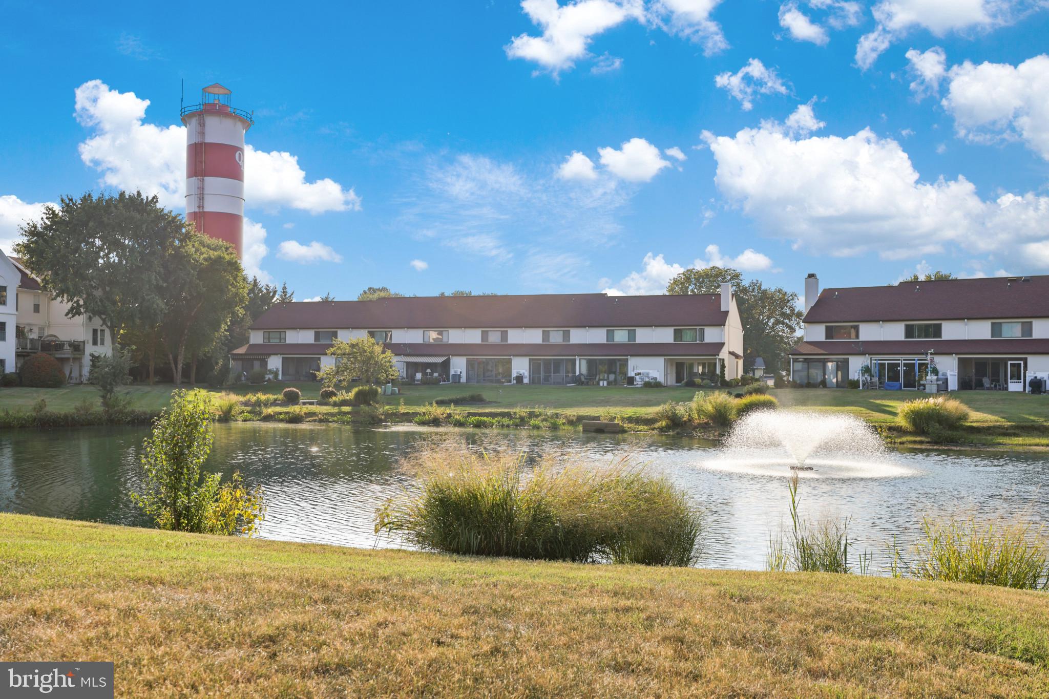 QUEENS LANDING - Residential