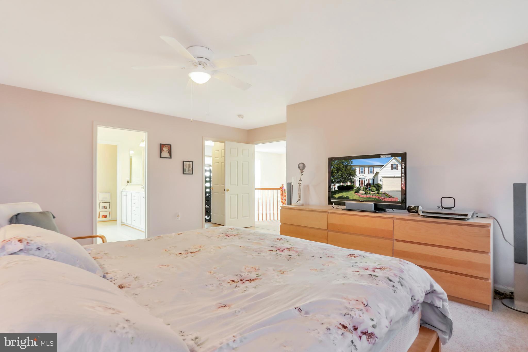 LAKELAND PLACE - Residential