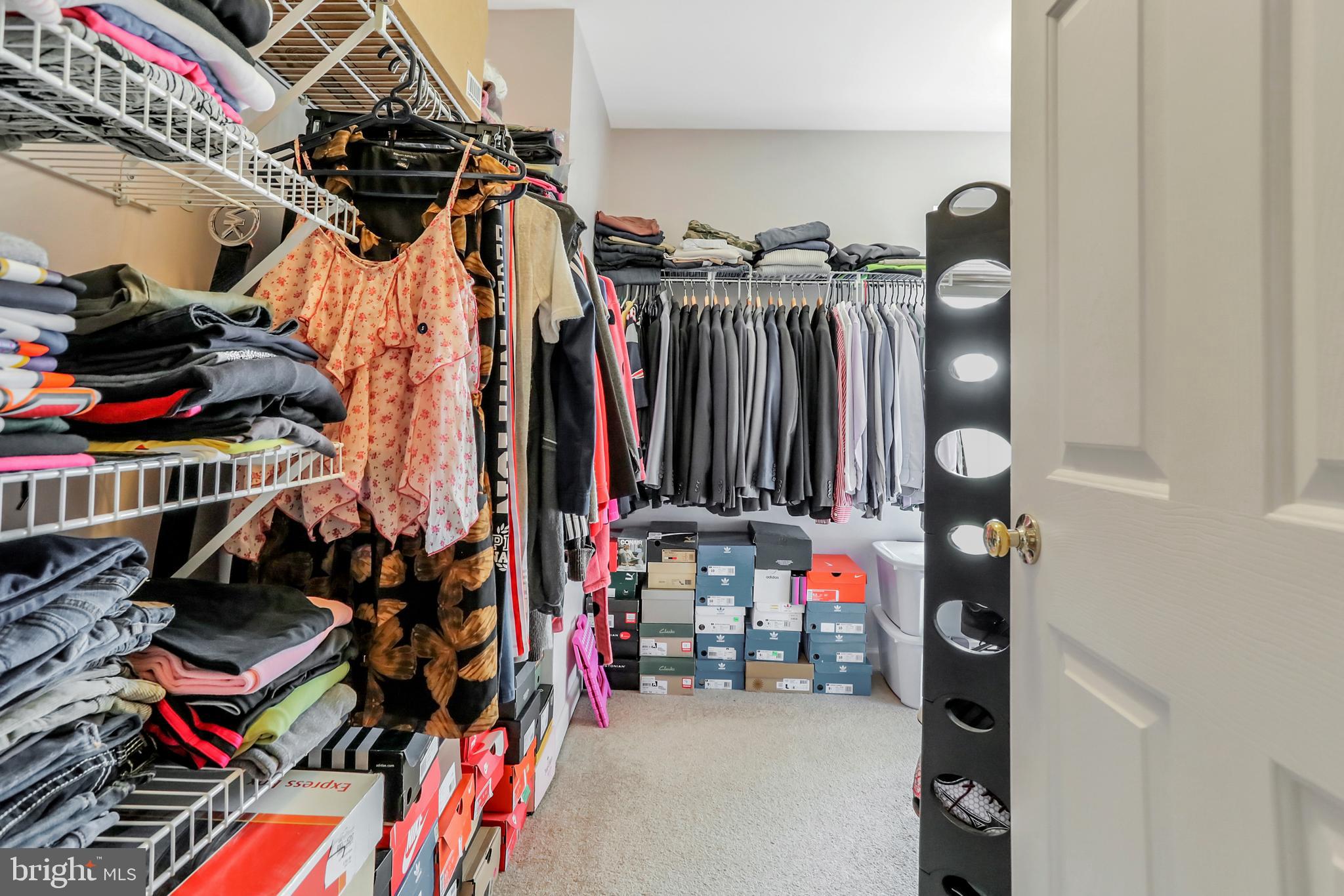 LAKELAND PLACE - Residential