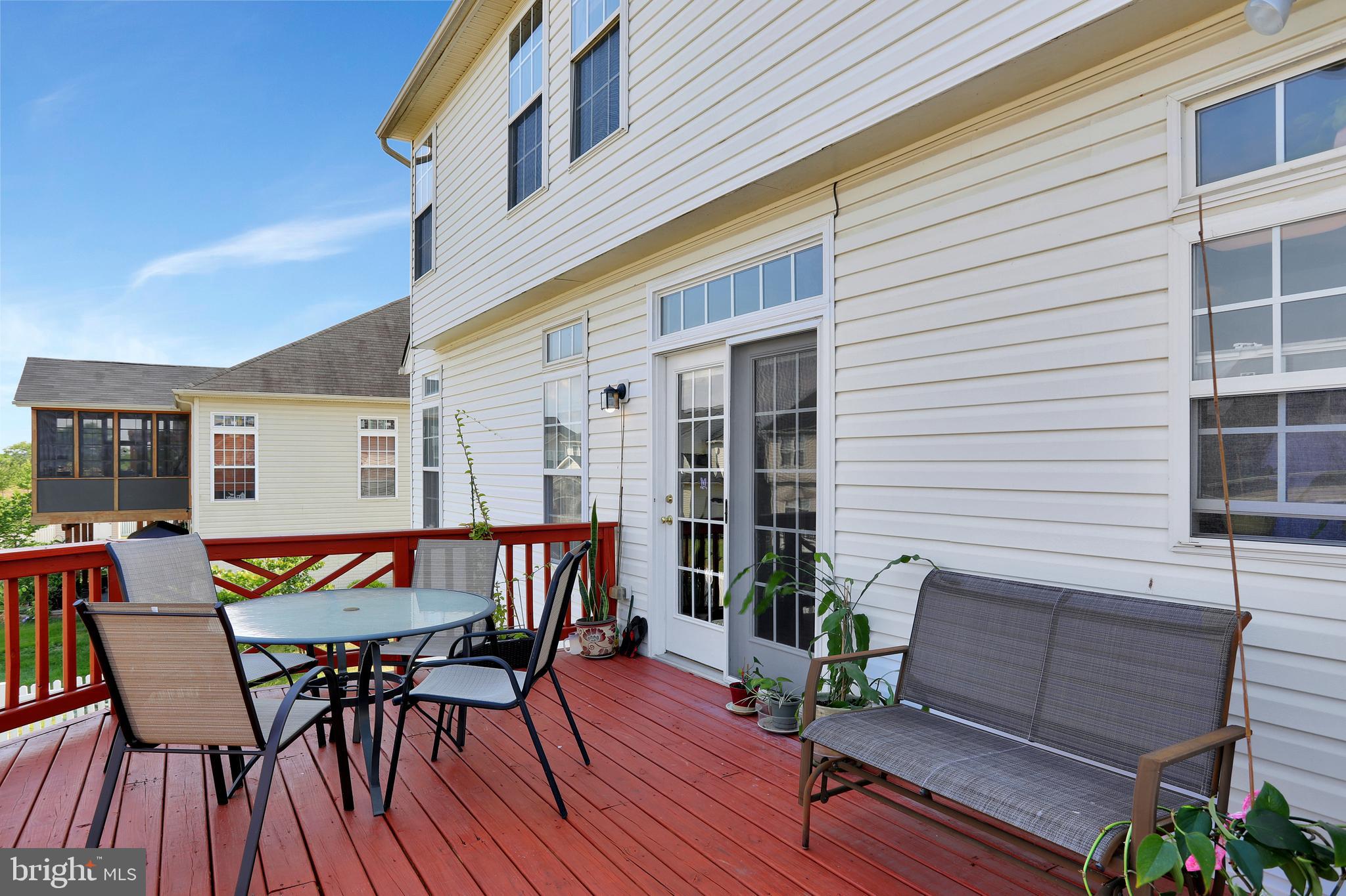 LAKELAND PLACE - Residential