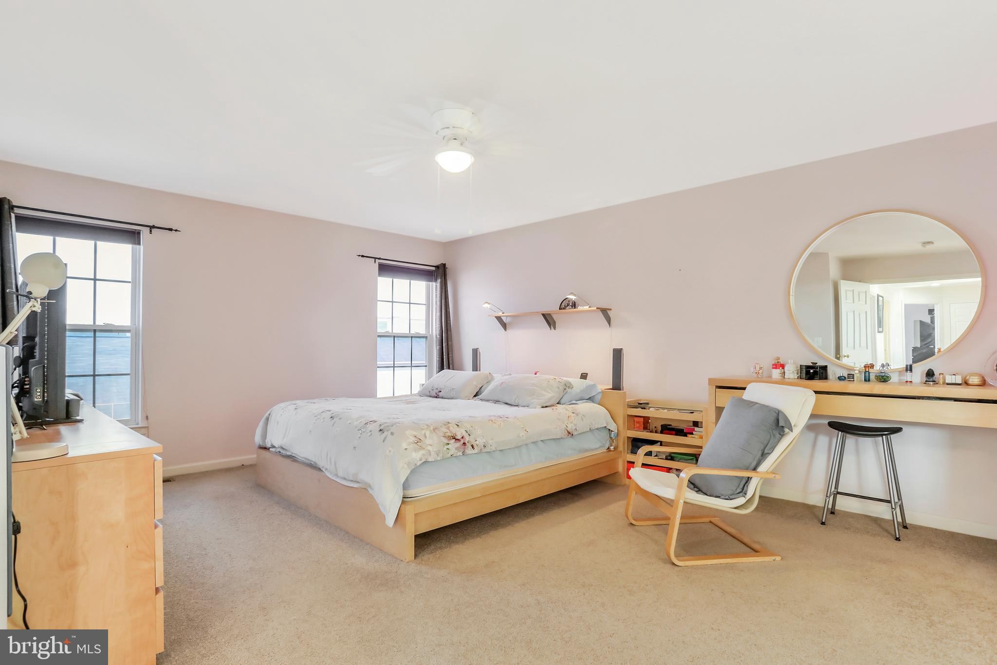 LAKELAND PLACE - Residential