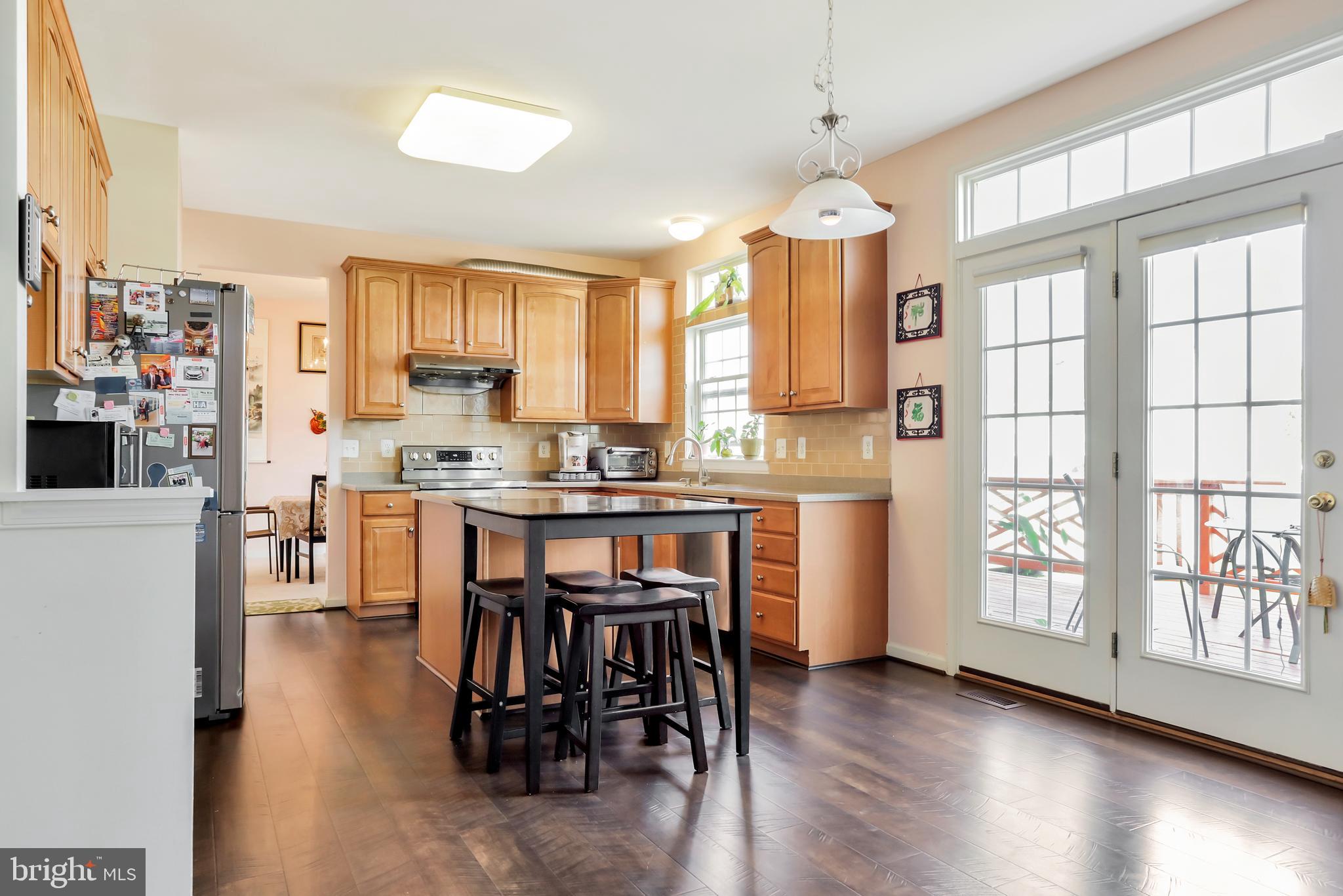 LAKELAND PLACE - Residential